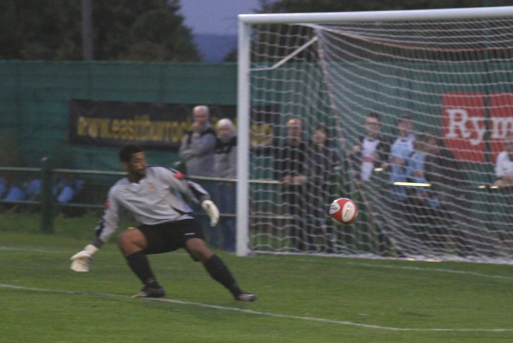 FA TROPHY: EAST THURROCK PREVIEW