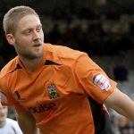 FOZ MAKES DOUBLE SIGNING