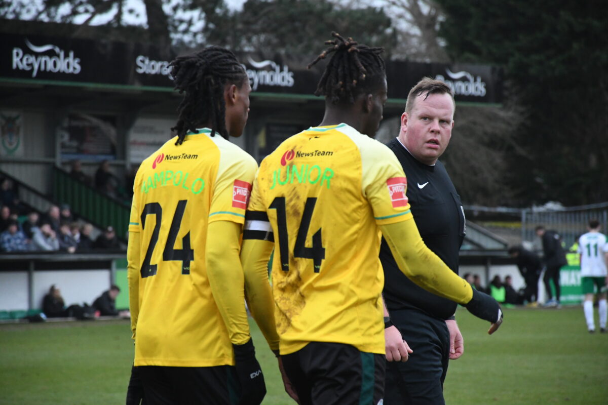 Report – Bognor Regis Town 1-2 Dover Athletic