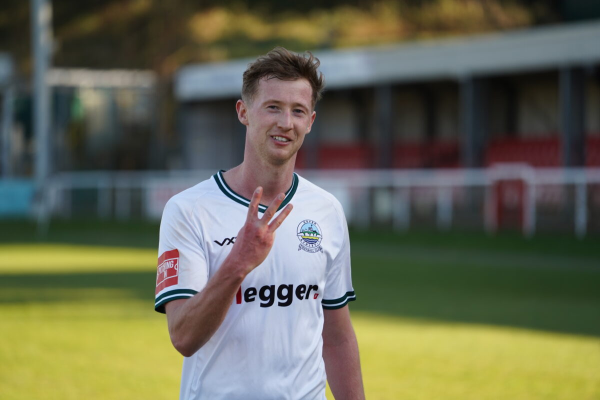 Ryan Hanson Signs for 25/26