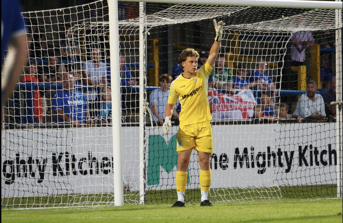 Lewis Bartlett Signs for 26/27