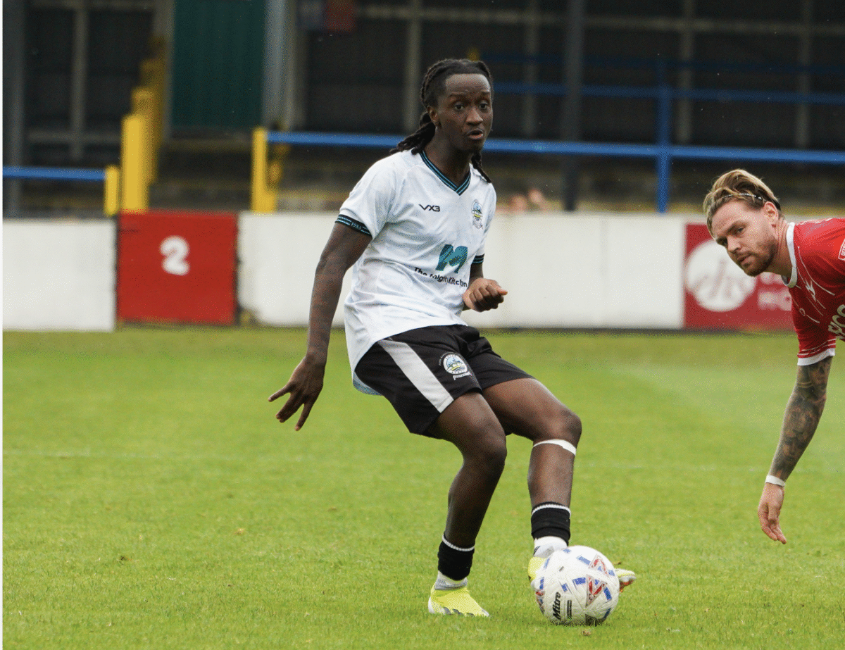 Fuad Sesay Signs for 26/27